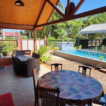 Homestay Umbai Kelana Merlimau Zewnętrze zdjęcie