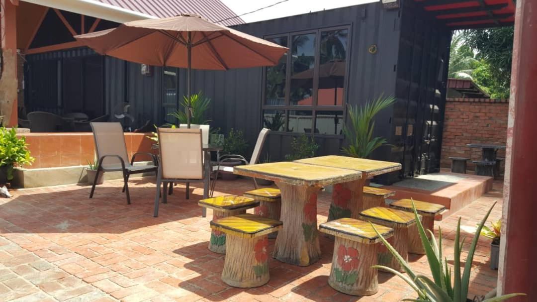 Homestay Umbai Kelana Merlimau Zewnętrze zdjęcie